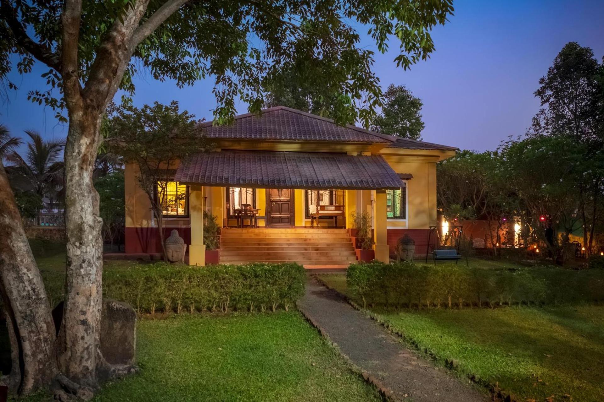 StayVista at Vintage Estate Karjat Exterior foto